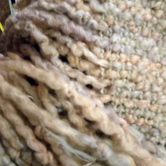 613) afghan wrap - Picture 2 of 4